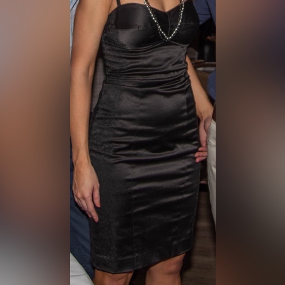 Guess Lexy Dress Sweetheart Neckline Satin Lace Trim Bodycon Sexy Dress 5 - Picture 3 of 15